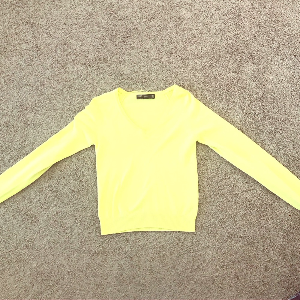 Zara Women’s yellow cardigan top
